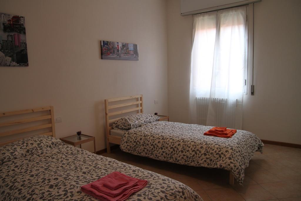 Aduepassidallafiera Bologna Buitenkant foto